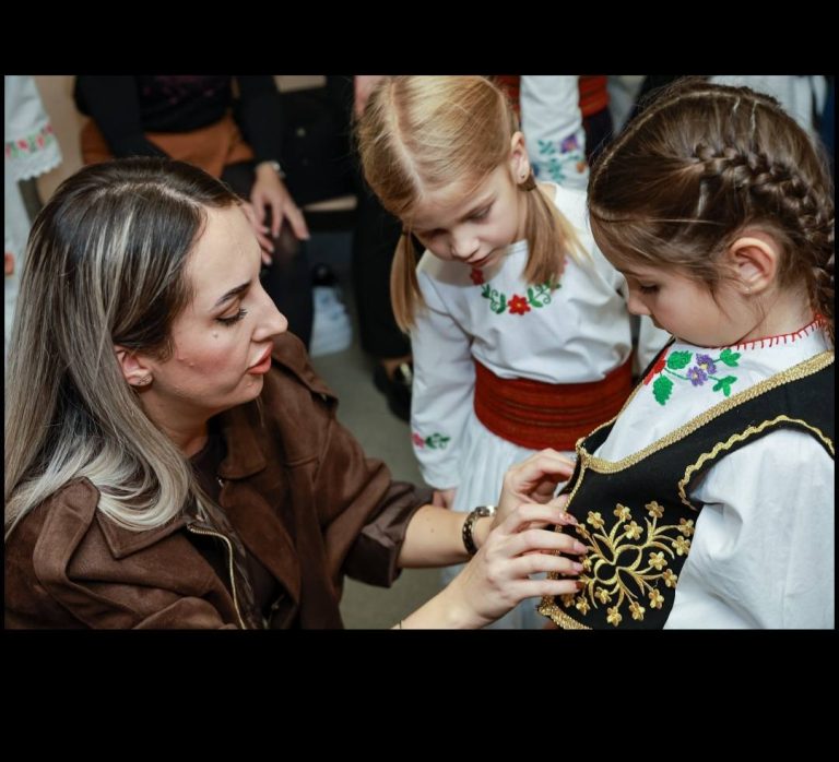 FOTO GALERIJA – „Jesen stiže, dunjo moja“ okupila srpsku zajednicu u Salcburgu
