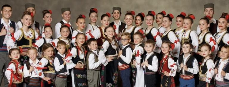 Foto: Instagram/avalafolklore